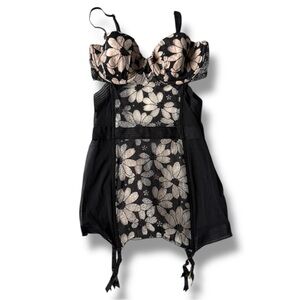 Victoria's Secret Black and Cream Lace Chemise